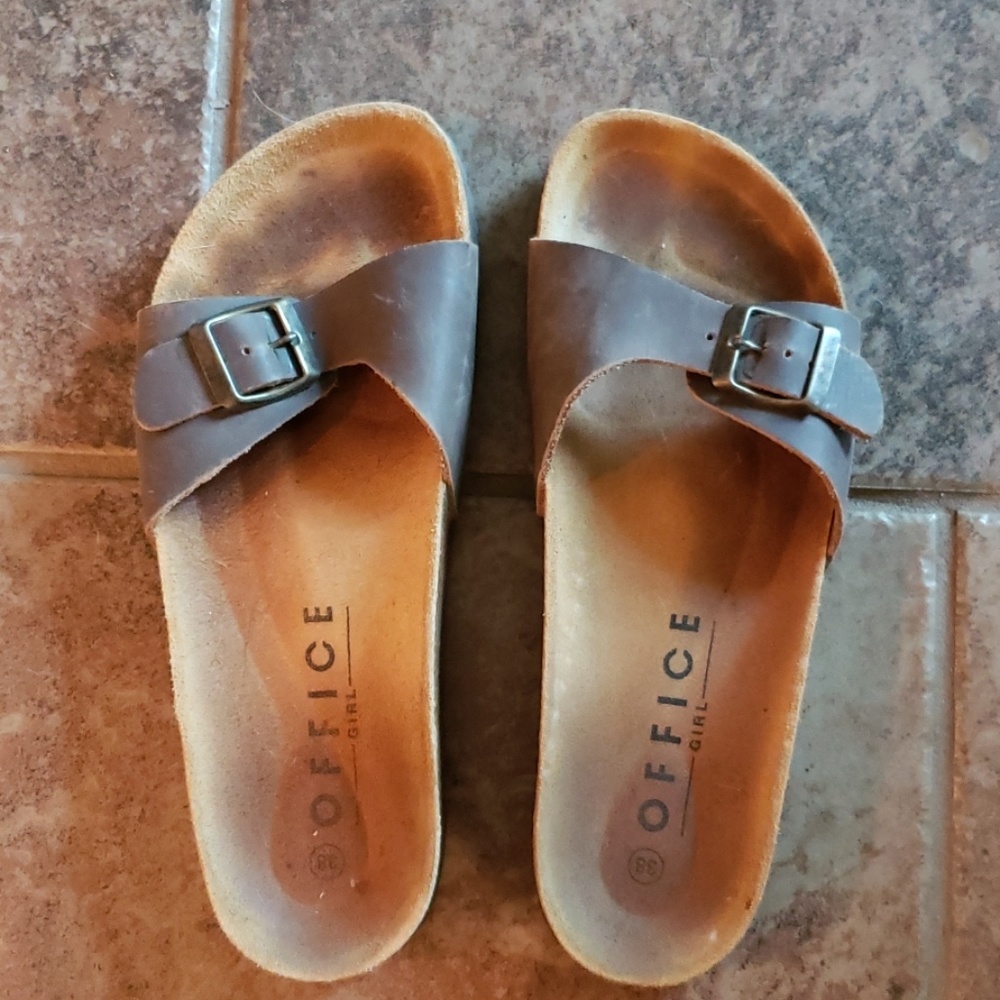 Birkenstock-Style Sandals